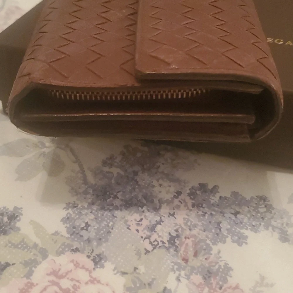 ****SOLD**** Bottega Venetta brown Intrecciato leather Continental long wallet - Picture 4 of 7